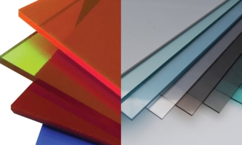 Vật liệu nào tốt hơn, acrylic hay polycarbonate?