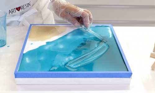 Epoxy Resin - Vật liệu nhựa đa năng trong công nghiệp và đời sống